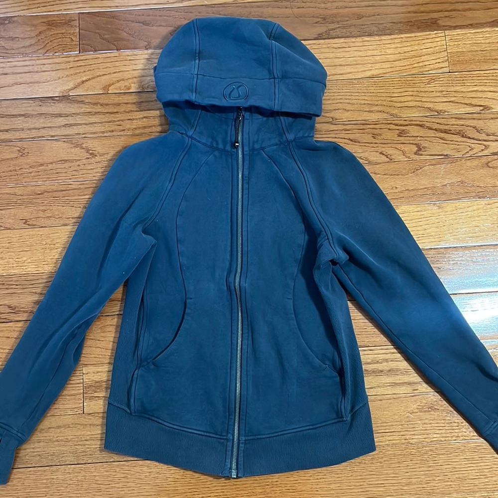 lululemon navy scuba